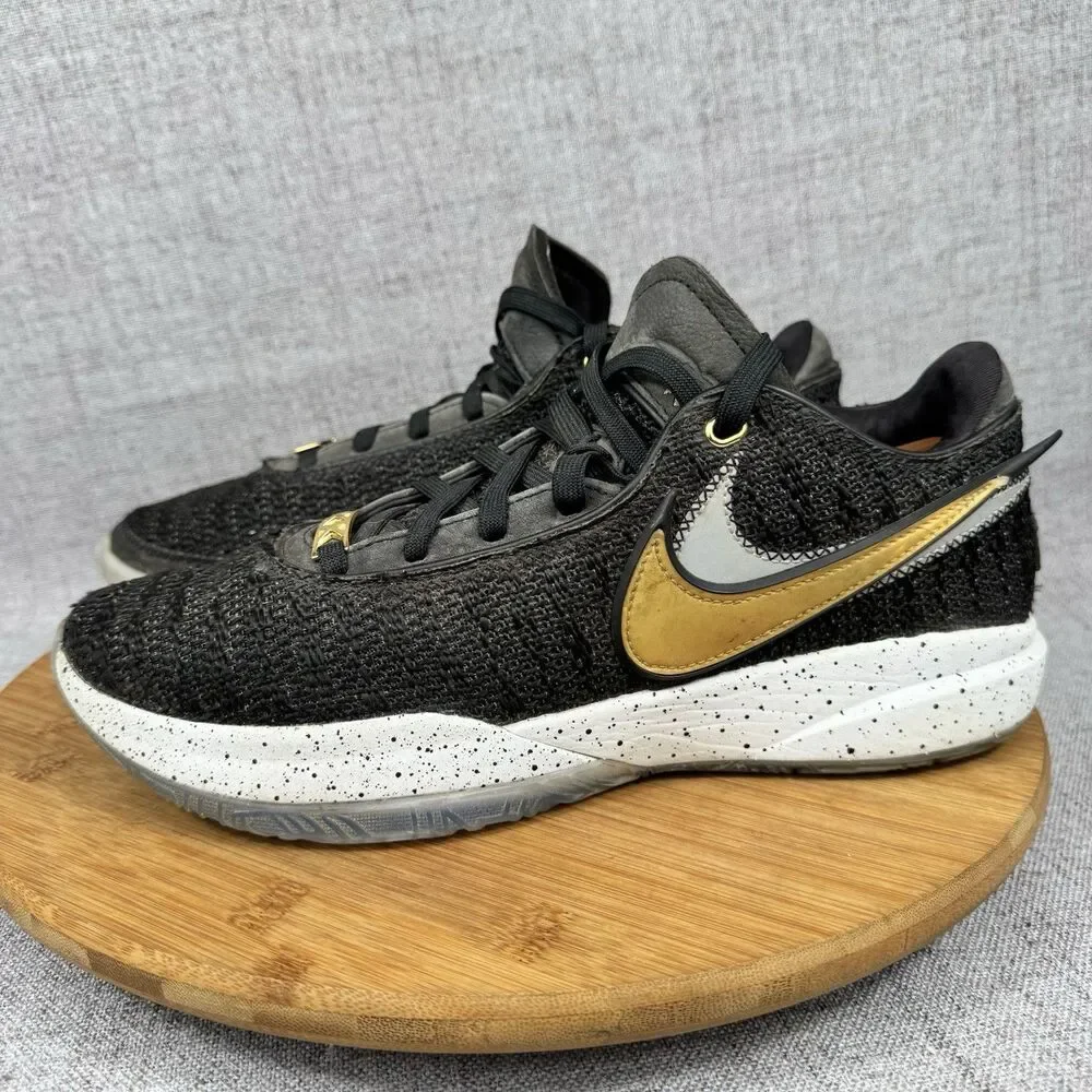 Nike check out